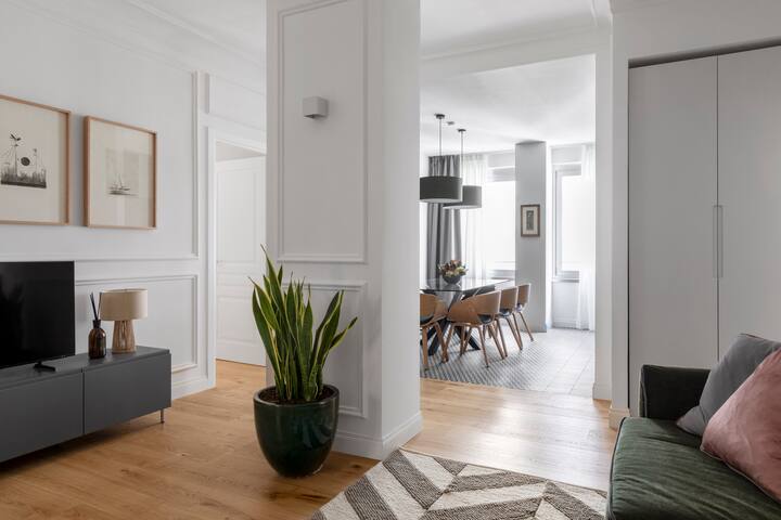 “Le Due Cupole” Luxury Apartment B gallery image 2