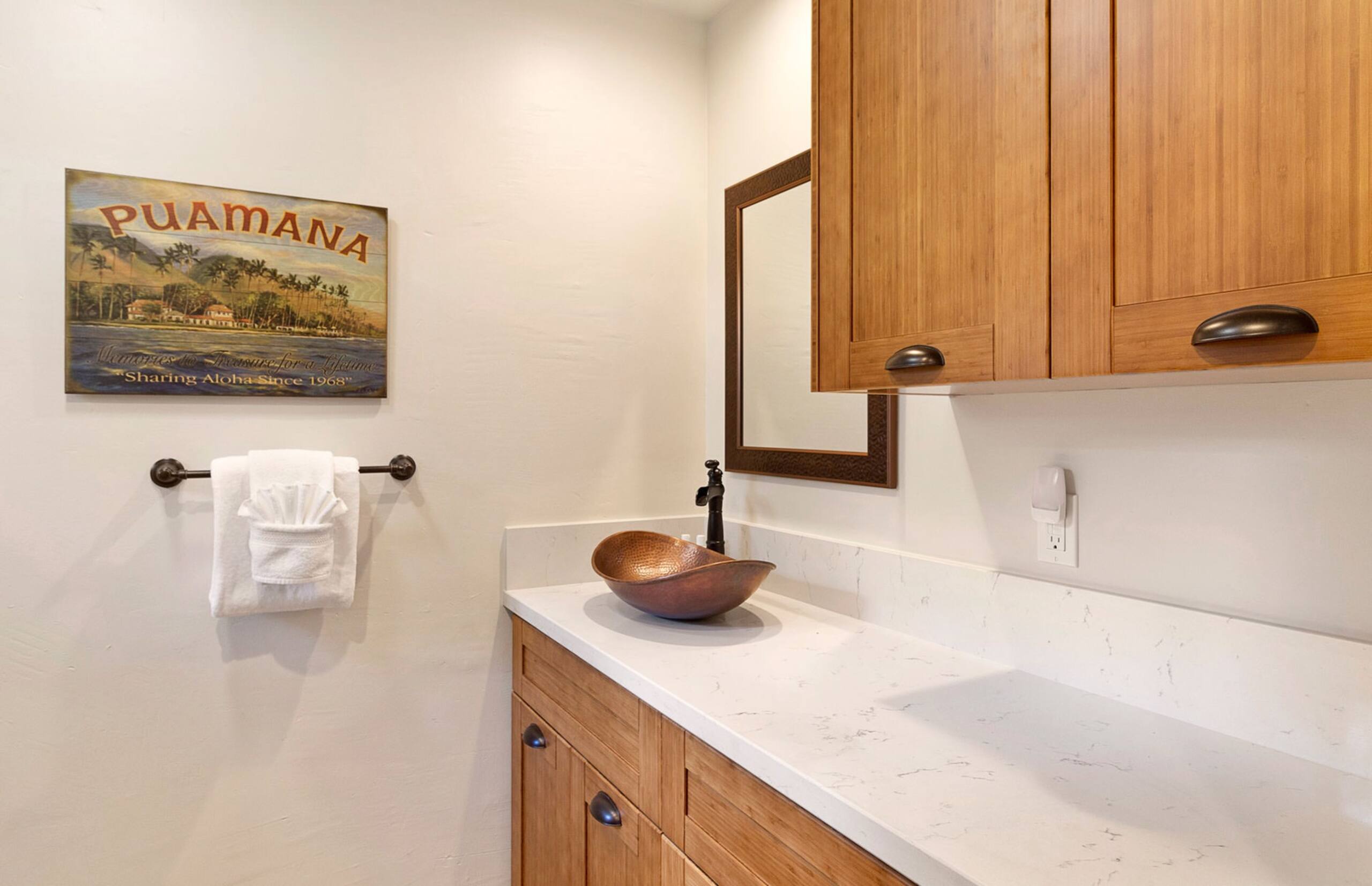 Home in Lahaina · ★5.0 · 3 bedrooms · 4 beds · 4 shared baths - Image 95