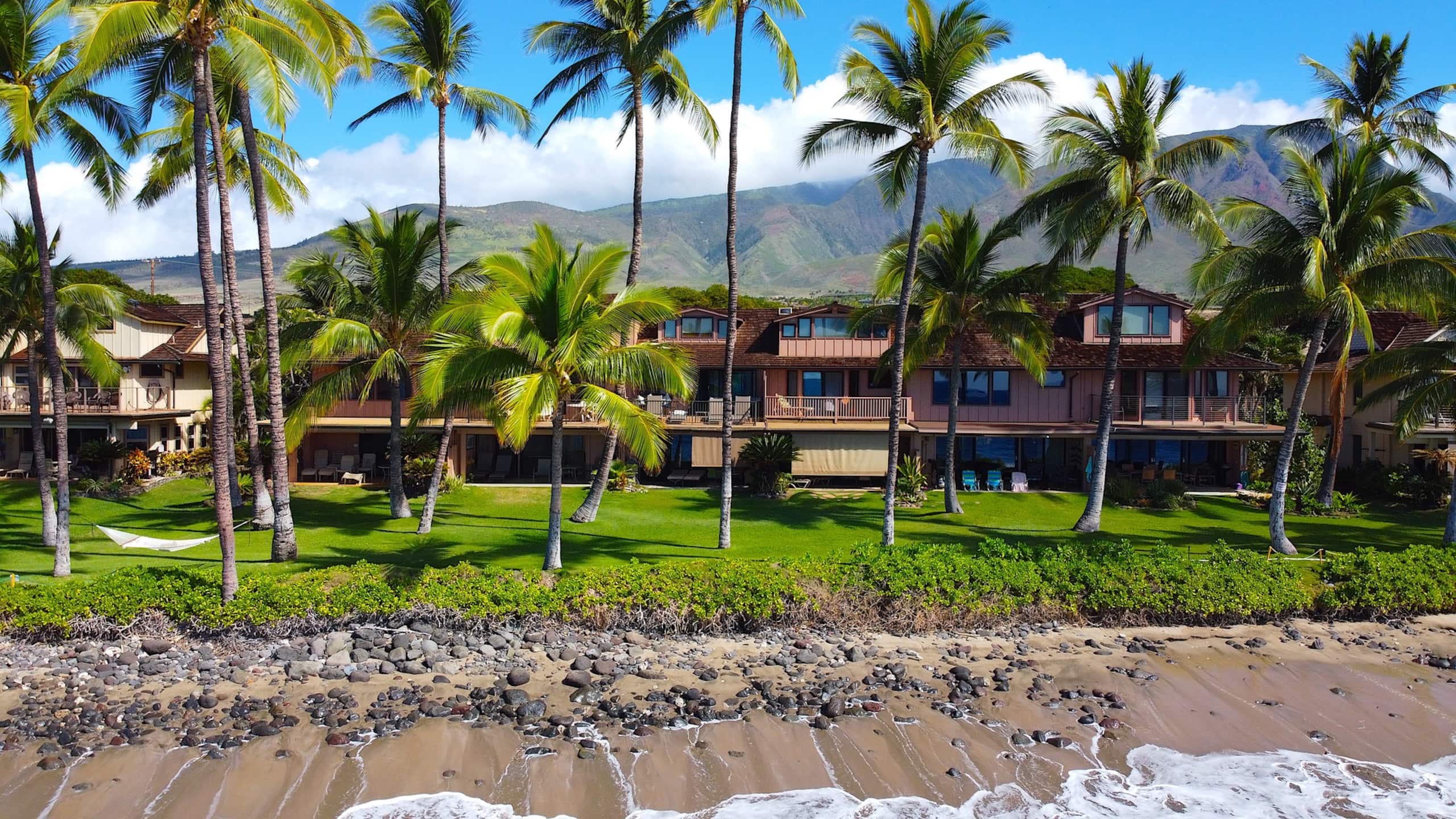 Home in Lahaina · ★5.0 · 3 bedrooms · 4 beds · 4 shared baths - Image 118