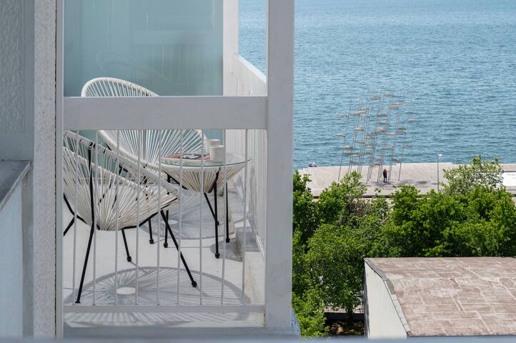 Houseloft Skyline Panorama