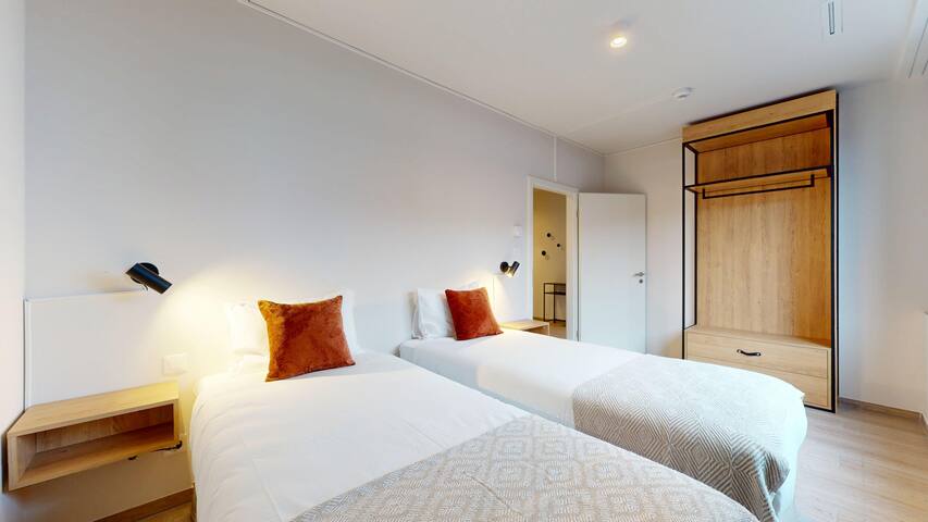 Two Bedrooms Apartment – Contactless check-in gallery image 2