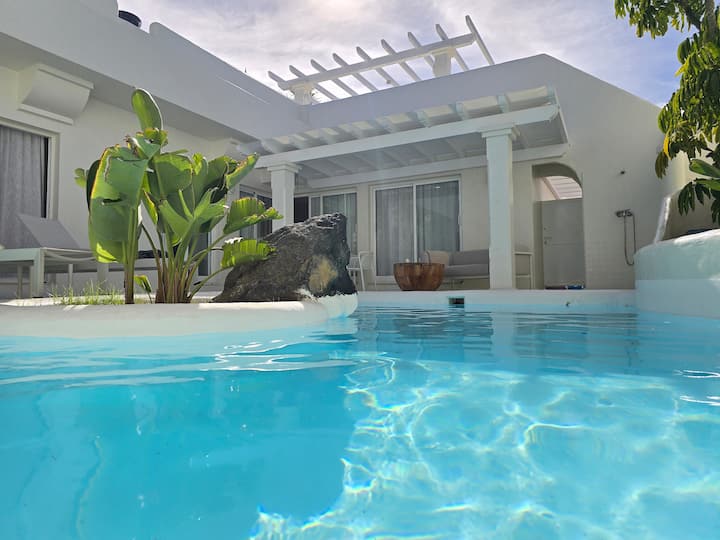 Natural Renacer Zen / Bay Package Included - Corralejo