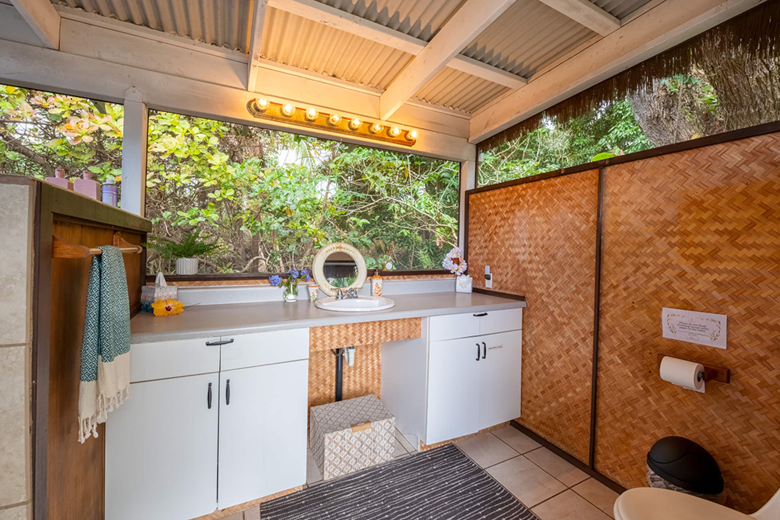 Guesthouse in Captain Cook · ★4.94 · 1 bedroom · 2 beds · 1 private bath - Image 7