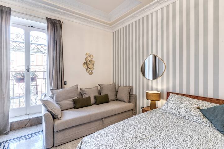 Downtown Srl – Emily in Rome gallery image 4