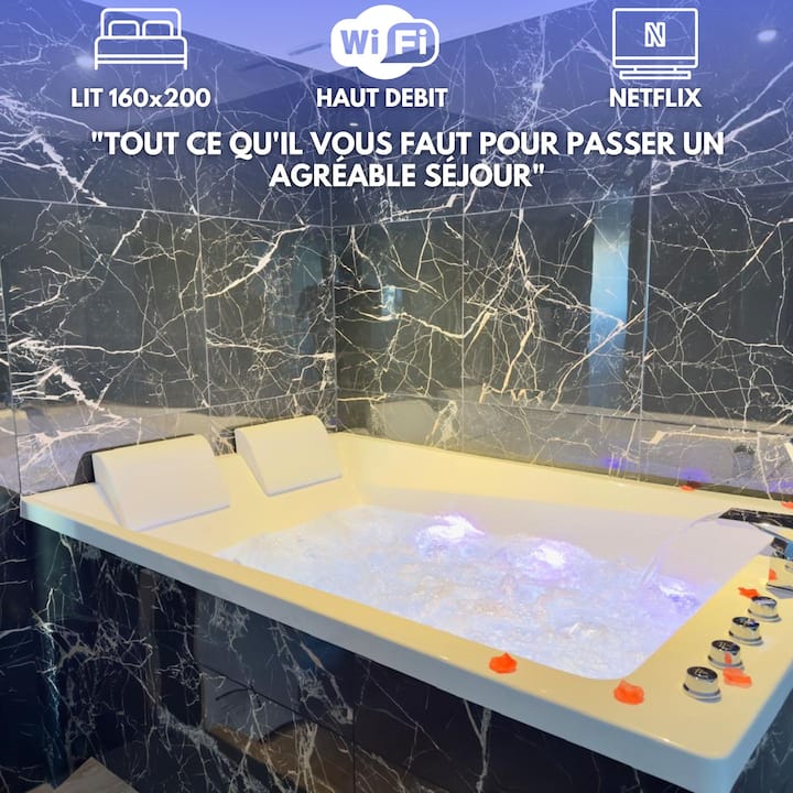 Suite Romantique - Balnéo Privée - Parking - Douai