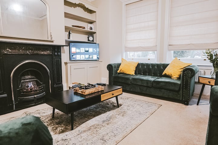 St. Michael's Town House - Gloucester