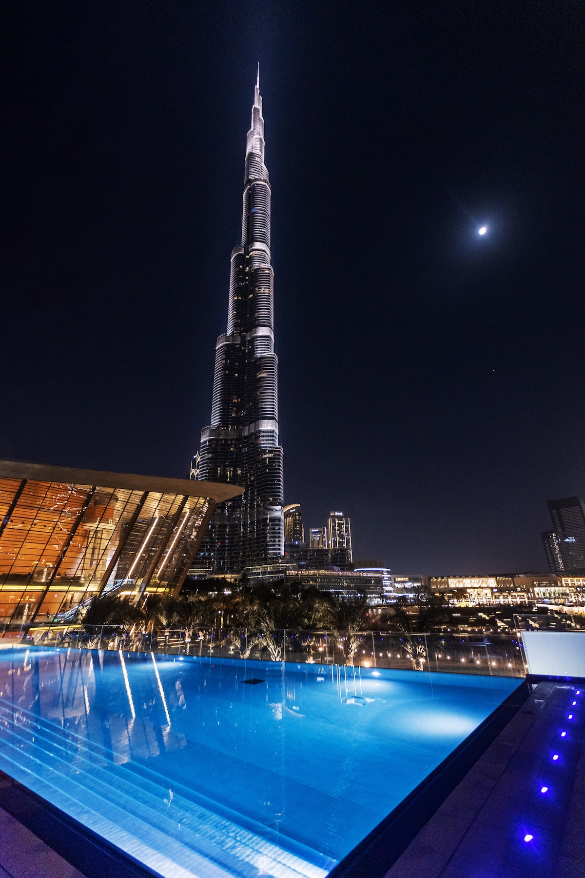 2 Bedroom Furnished Apartment with Direct Burj Khalifa View · II 2