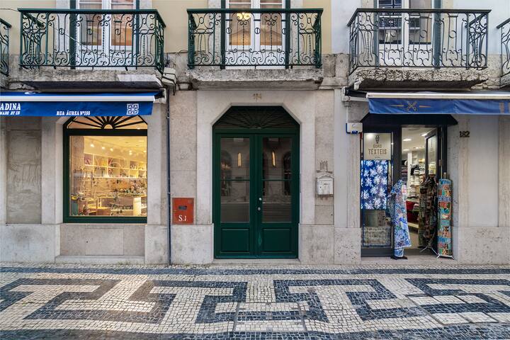 Lisbon Escape Exclusive Downtown Building for Rent