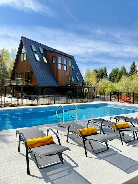 Twin Peaks 2 Matching Luxury A-Frame Cabins 2Pools