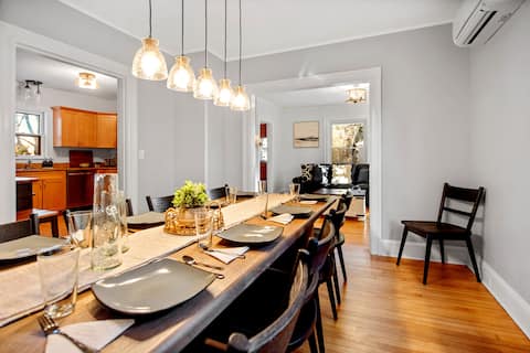 Victorian on Campus - Mins to UMass & Amherst Ctr