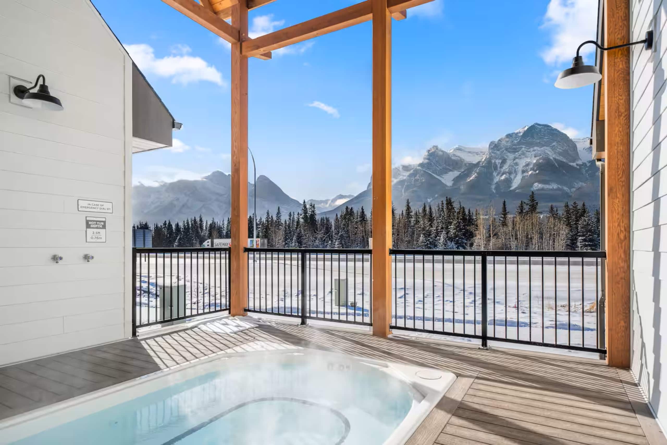 Mountain Retreat w/ Views & Hot Tub Near Banff - Photo 32