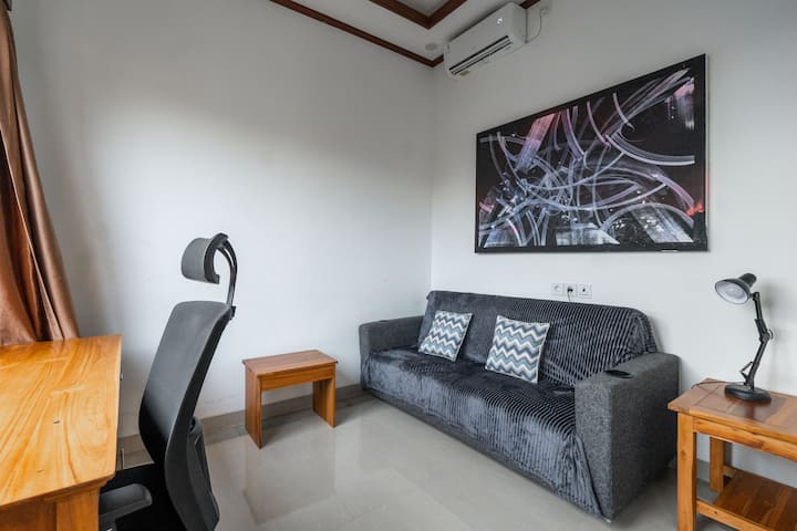 Private Pool Villa Near Pandawa – Quiet & Spacious - Jimbaran