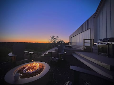 Luxe Livin' in the Hill Country!