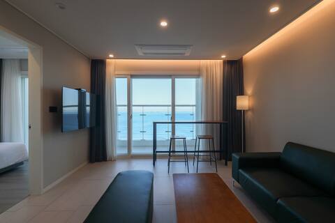 < Lebleu Naksan Two-room Fine Ocean Travel Suite # 3