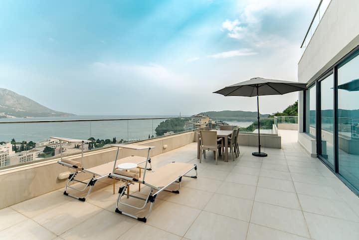 Budva Gate 3-br Apartment With Stunning Sea View - Budva