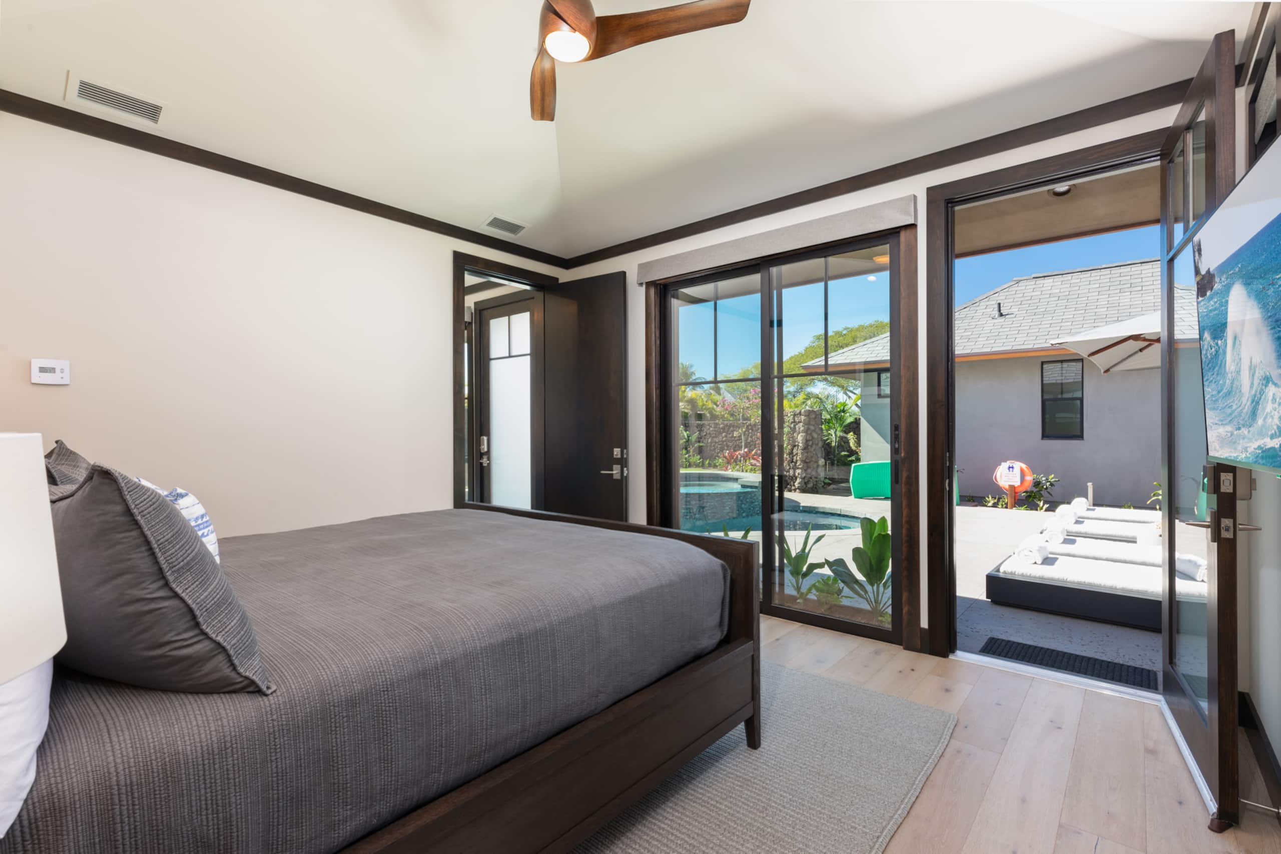 Home in Waimea · ★4.8 · 4 bedrooms · 4 beds · 4.5 baths - Image 11