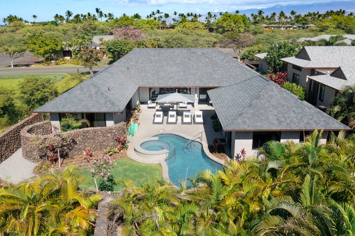 Luxury Nohea Home with Pool & 2 BR Ohana! gallery image 2