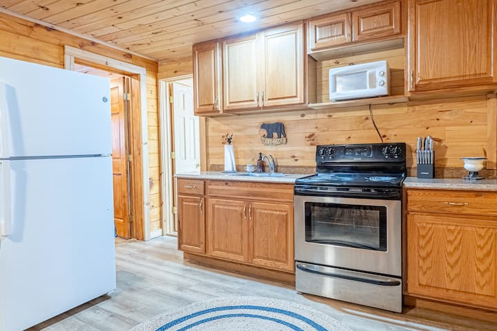 Woodlands Lodge (Unit #14) - Lake George, NY