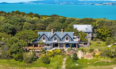 PURIRI VALLEY ESTATE, WAIHEKE ISLAND | Be My Guest