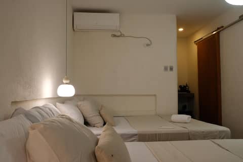 5-Bedroom Homestay - 15 PAX -400mbps wifi