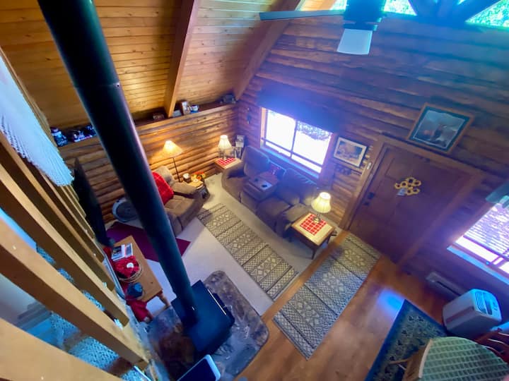 Log Cabin Retreat In Munds Park - Munds Park, AZ