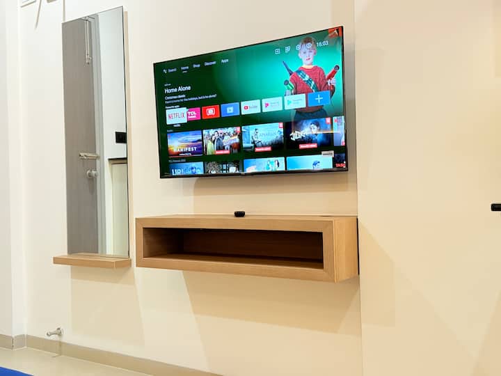 Studio Premium Non-ac | Balcony | Kitchen @Fortale - Bengaluru