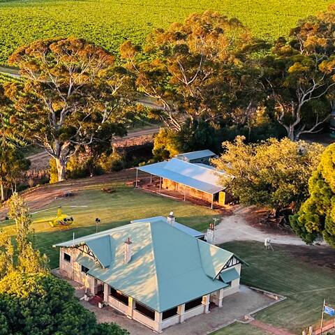Norm’s Vineyard Retreat – Lyndoch gallery image 2