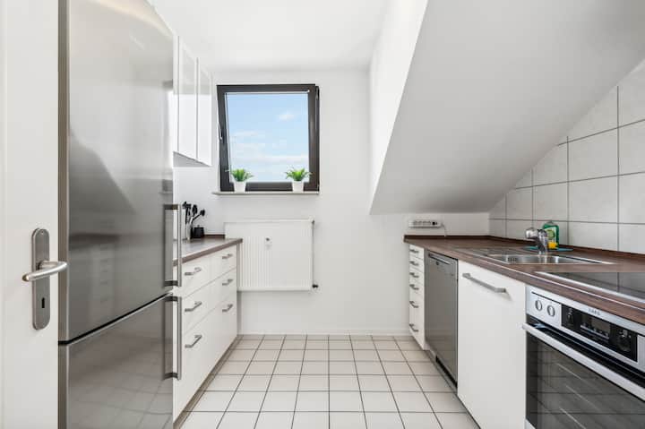 Monteurwohnung Für 7 Personen In 61118 Bad Vilbel - Karben