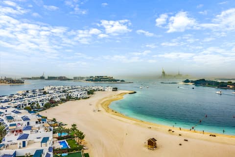 FIRST CLASS | 1BR | Luxury by the Beach