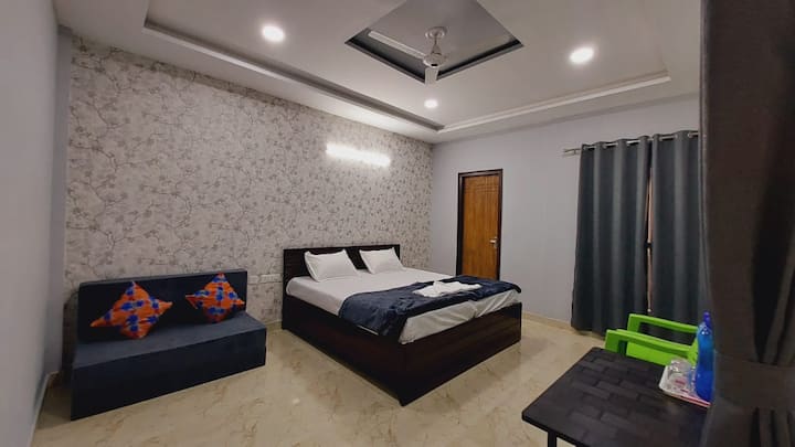 საძინებელი 1