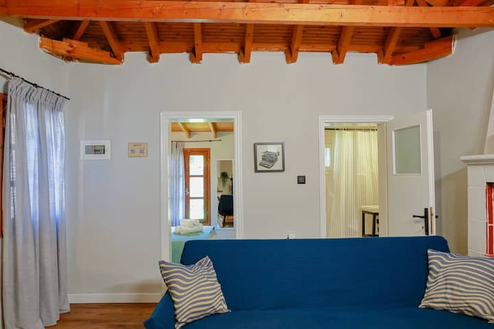 Comfy House In Old Town Xanthi – Meno Homes 8 - Ксанти