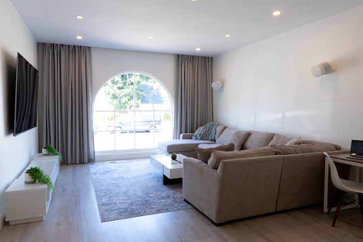 3br/3ba House 8 Min From Sfo | Free Parking - Belmont, CA