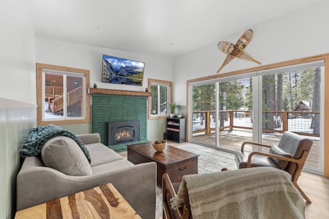 Top performing Airbnb: Tahoe Tessie's Tavern in Sunnyside Tahoe City