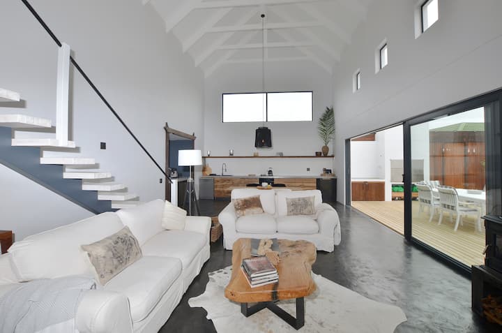 Salt Bungalow - Luxury & Bespoke Yzerfontein - Yzerfontein