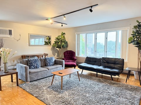 Modern Getaway 25 min to NYC+Parking
