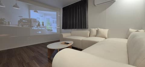 #Sodamstay #Cheonan Sinbu-dong Cheonan IC Nearby accommodation for up to 8 people #3 beds "502"