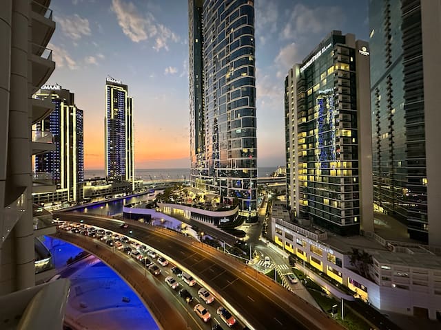 Opulent Flat with Beach, Pool & Canal View in JBR — foto 2