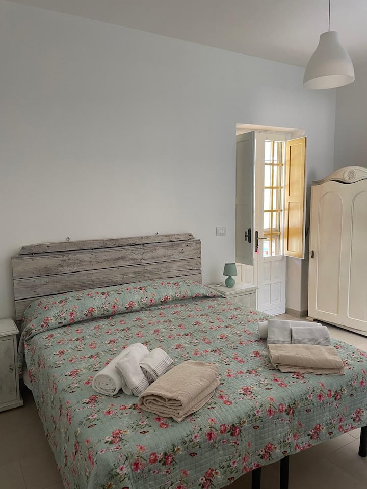 საძინებელი 2