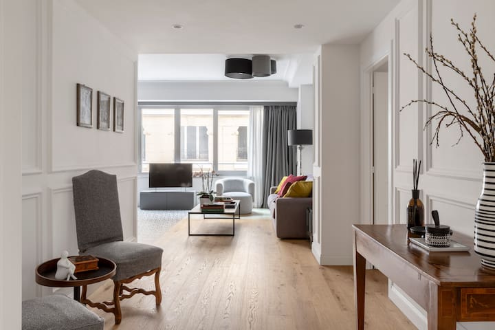 “Le Due Cupole” Luxury Apartments A+B gallery image 4