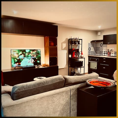 The 23 Factory - Downtown - 2' station - Wifi