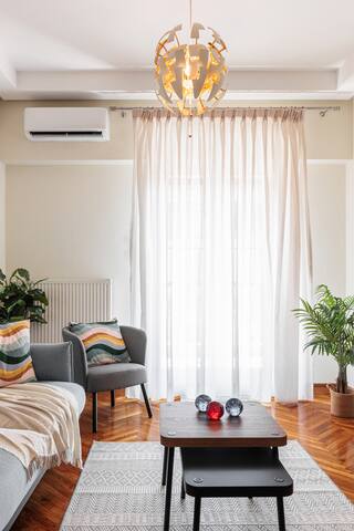 Elysium- White Tower gallery image 2