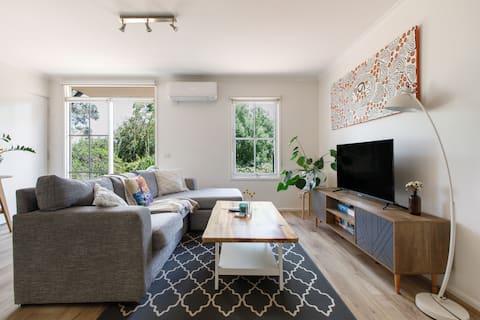 Artsy North Melb apartment