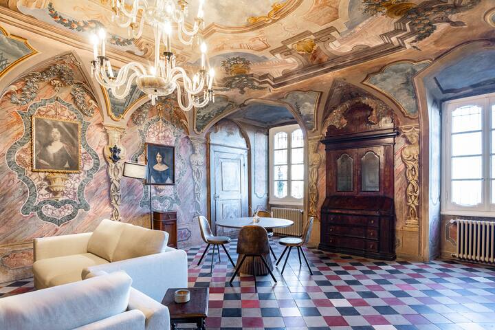 Dimora Storica in Palazzo Terzi gallery image 4