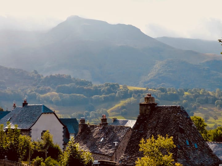 Maison Cosy Avec Sauna En Montagne - Auvergne