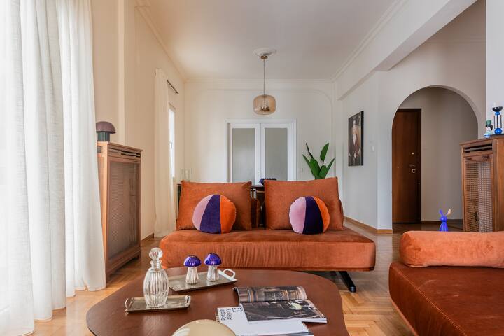 Sophisticated 3 bed apartment with Acropolis view gallery image 4