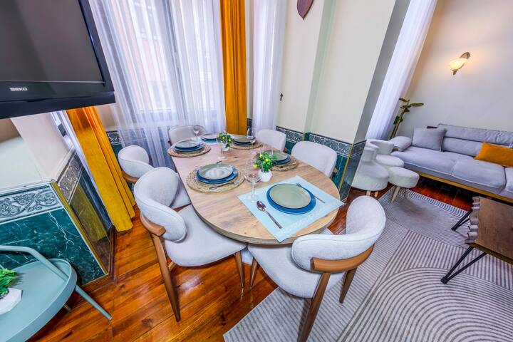 Central, Ottoman House,5BR,5Bath,5AC Triplex@Large gallery image 5