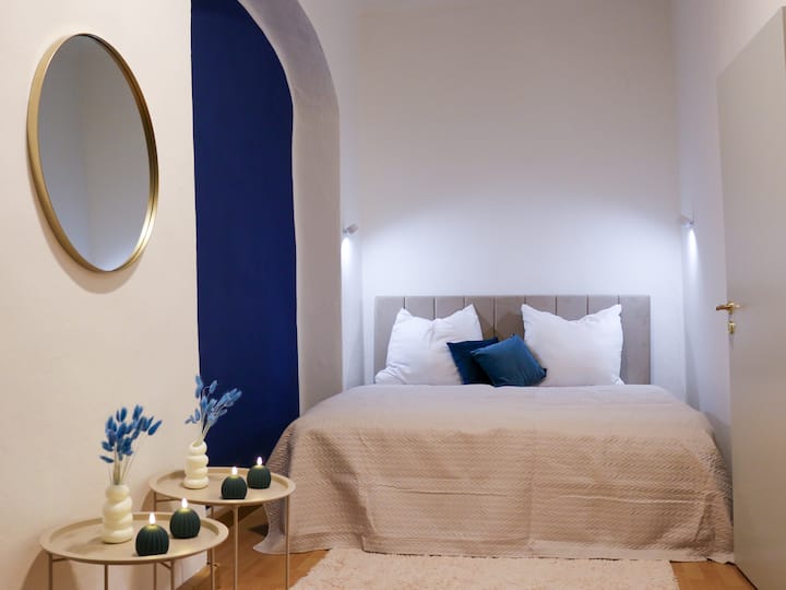 YR Apartment-Pool table-Parking-140 sqm