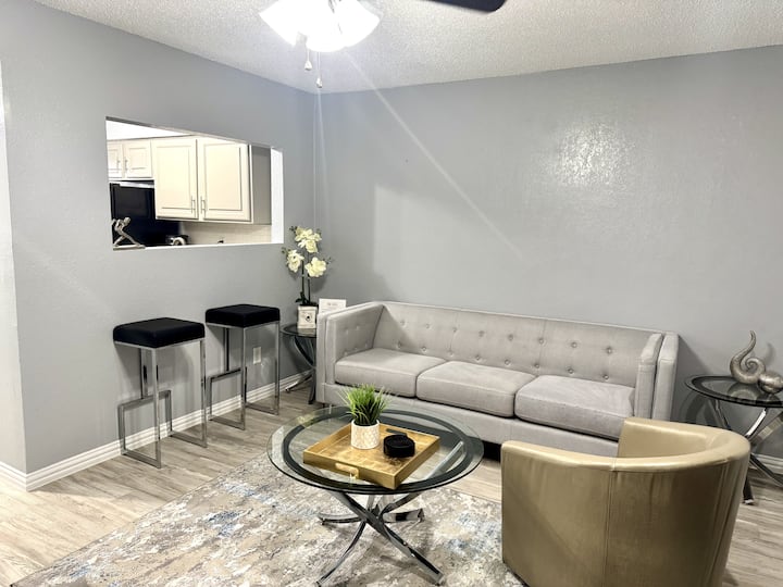 I841 – W. Cup 18 Min To At&t | Sleeps 4 | Transit - Irving, TX