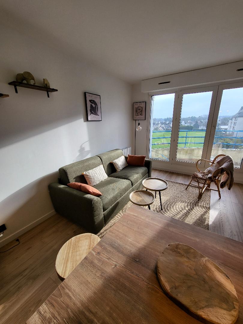 Airbnb performant: Bright cozy accommodation Quimper private parking space à Quimper