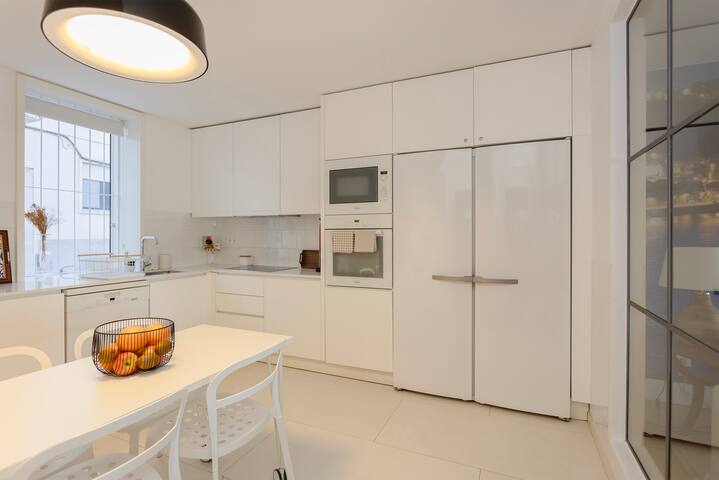 Oporto View House gallery image 3